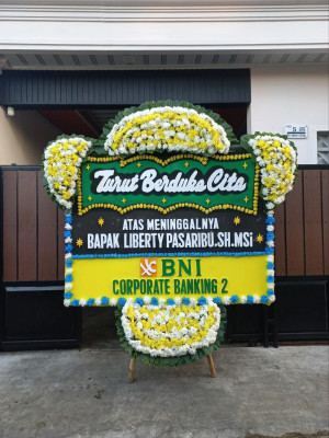 Papan Bunga Duka di Labuhan Dalam